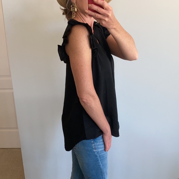 Black Ruffle Sleeve Blouse - Picture 4 of 10